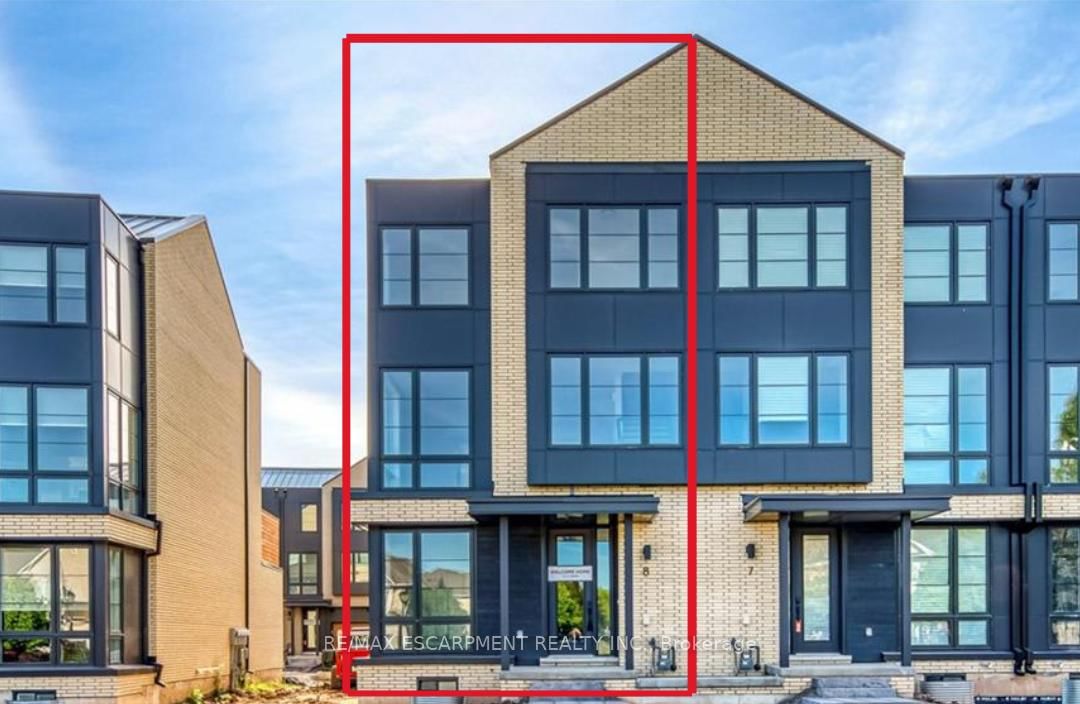 Townhouse, Condo in Rose