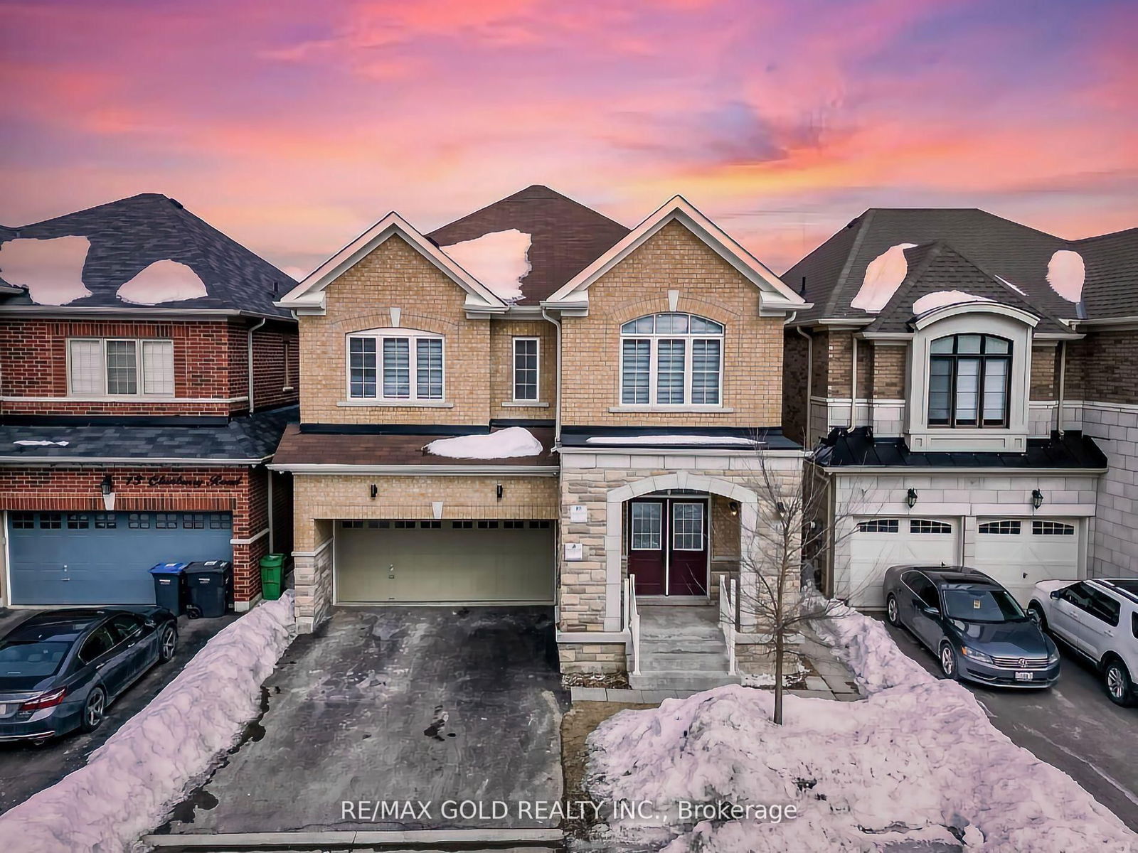 Detached House in Northwest Brampton