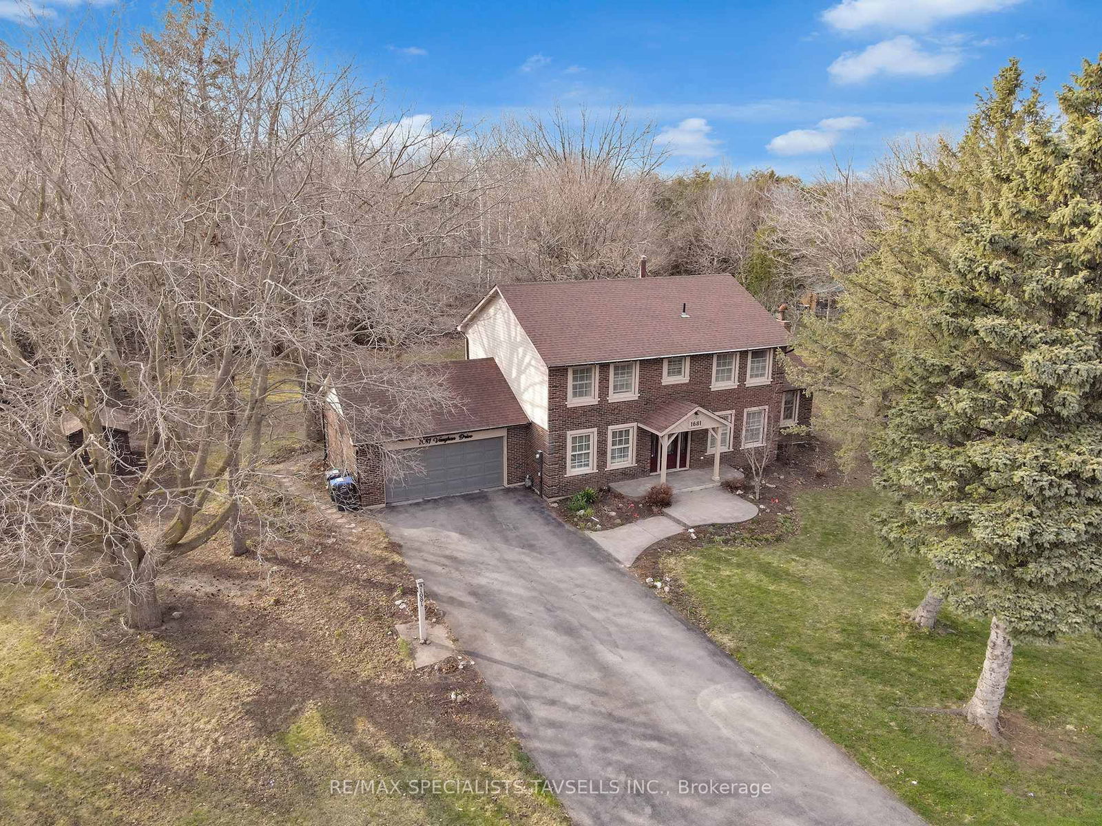 Detached House in Caledon Village