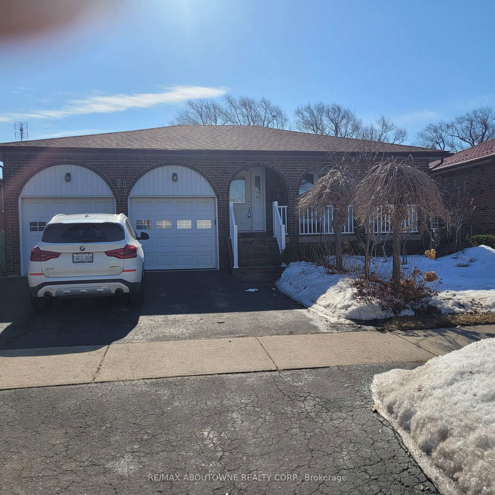 Detached House in Brampton South