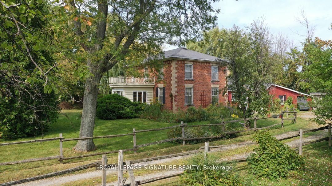 Detached House in Trafalgar