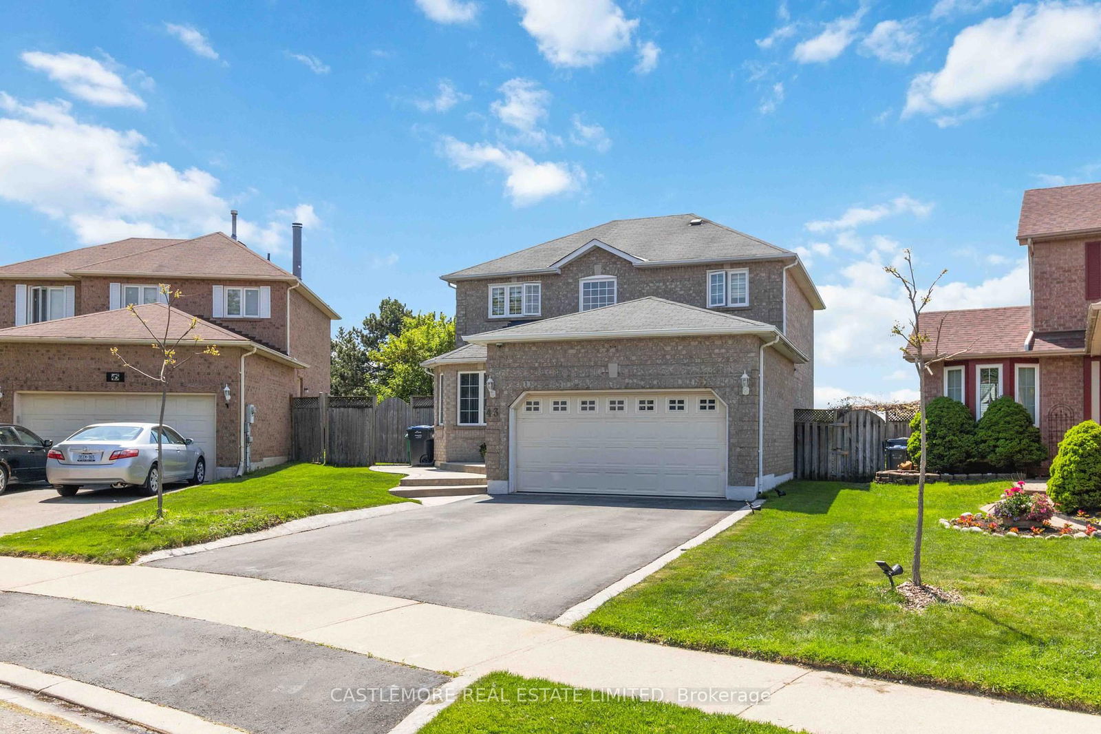 Detached House in Fletcher's West