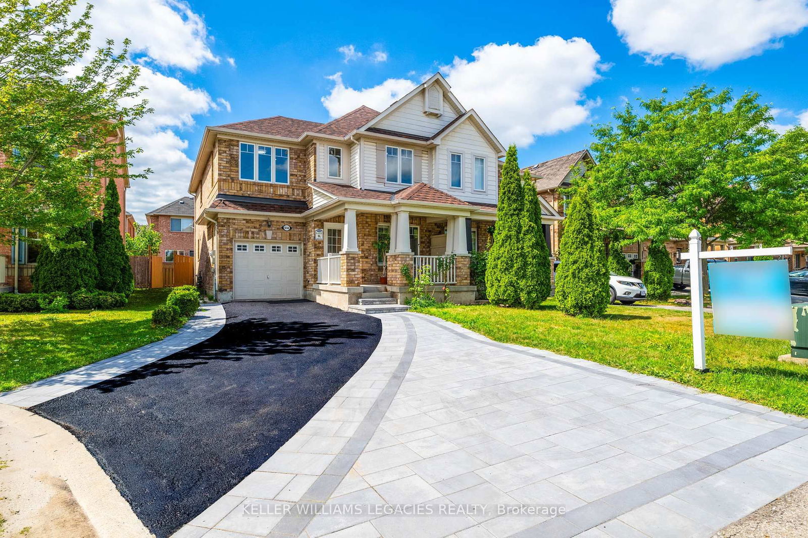 Semi-Detached in Coates