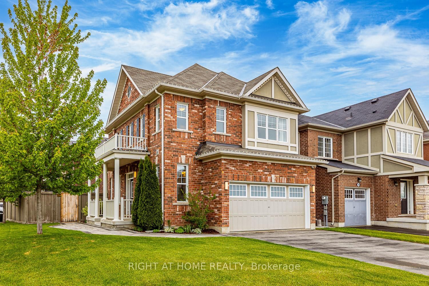 Detached House in Northwest Brampton