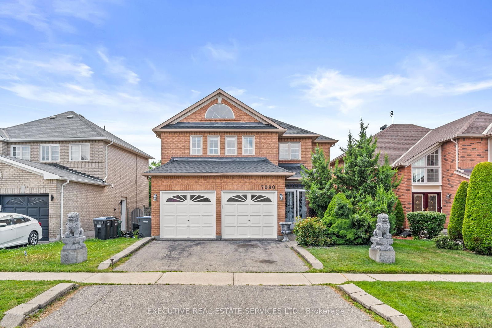 Detached House in Lisgar