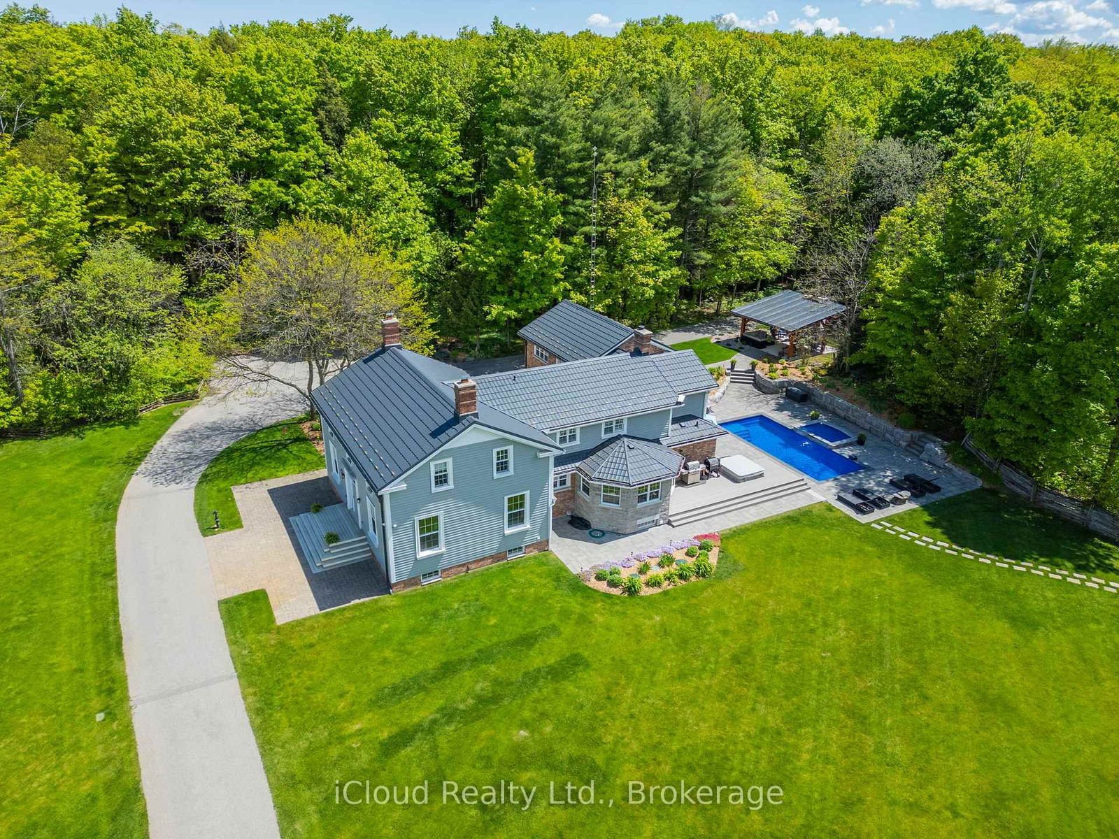 Detached House in Rural Nassagaweya