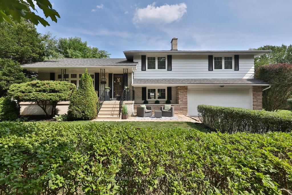 Detached House in Roseland