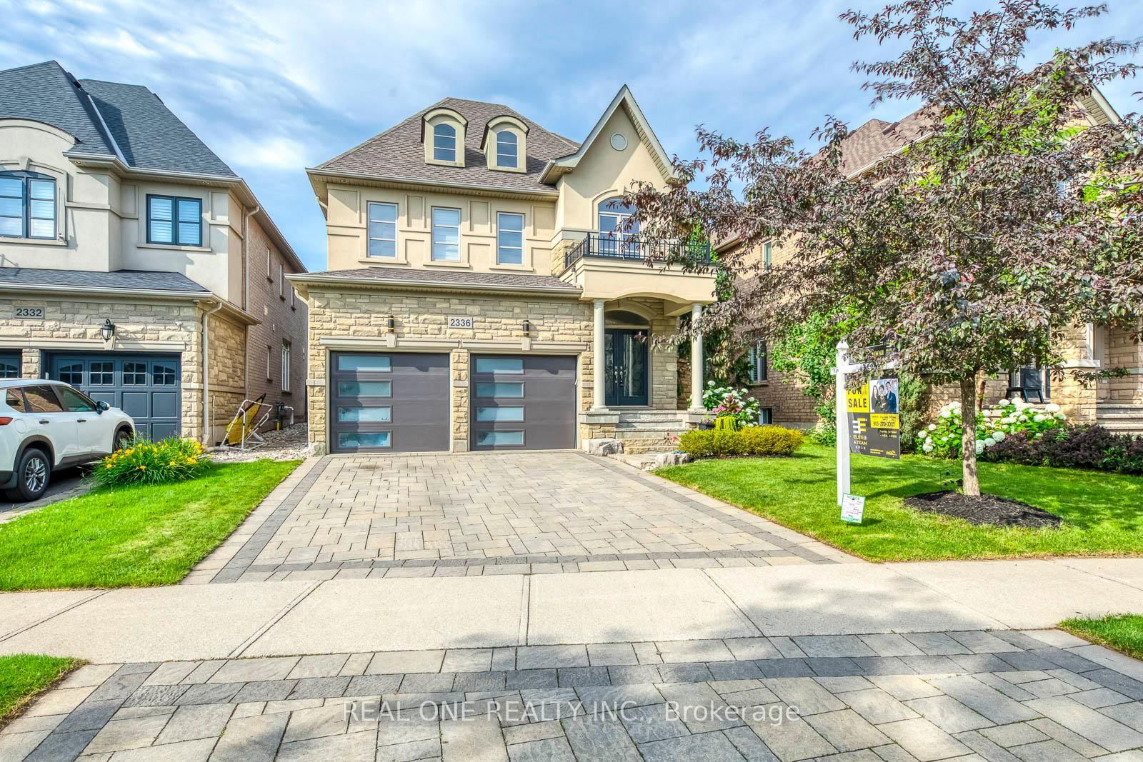 Detached House in Joshua Creek