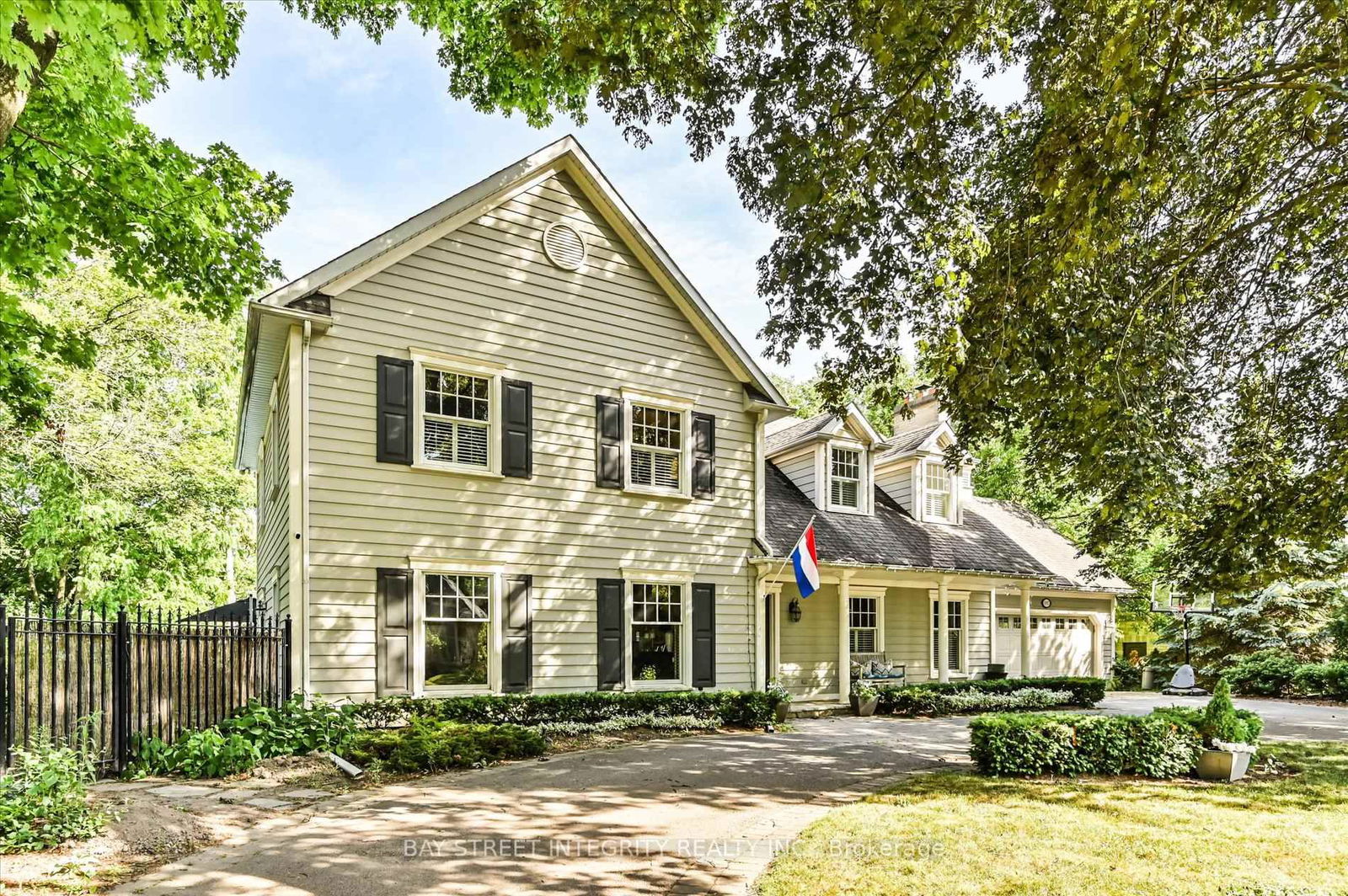 Detached House in Morrison