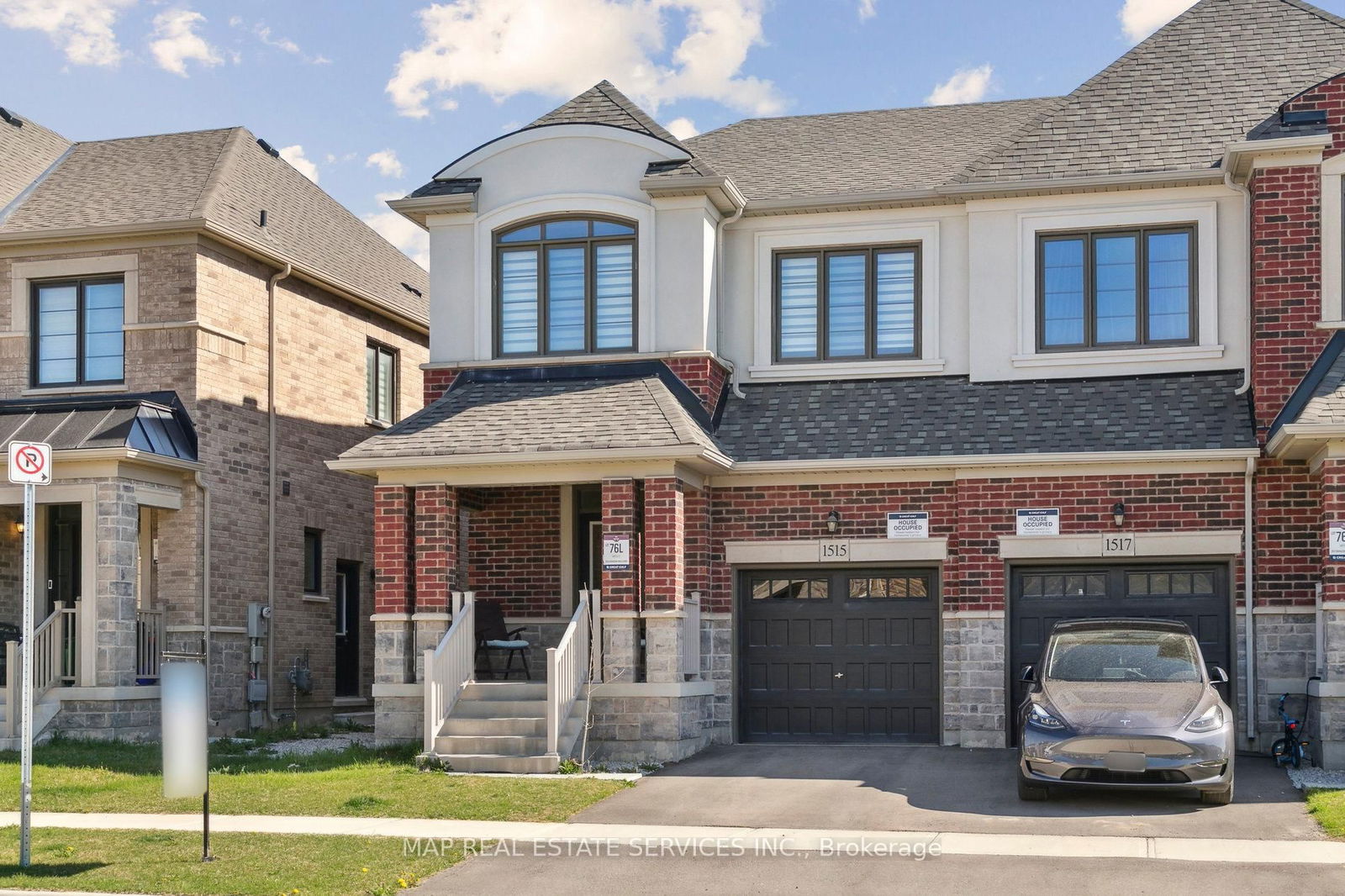 Semi-Detached in Walker