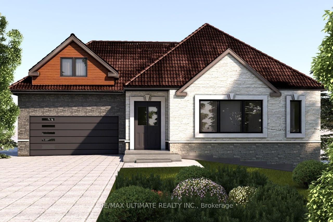 Detached House in Brookhaven-Amesbury