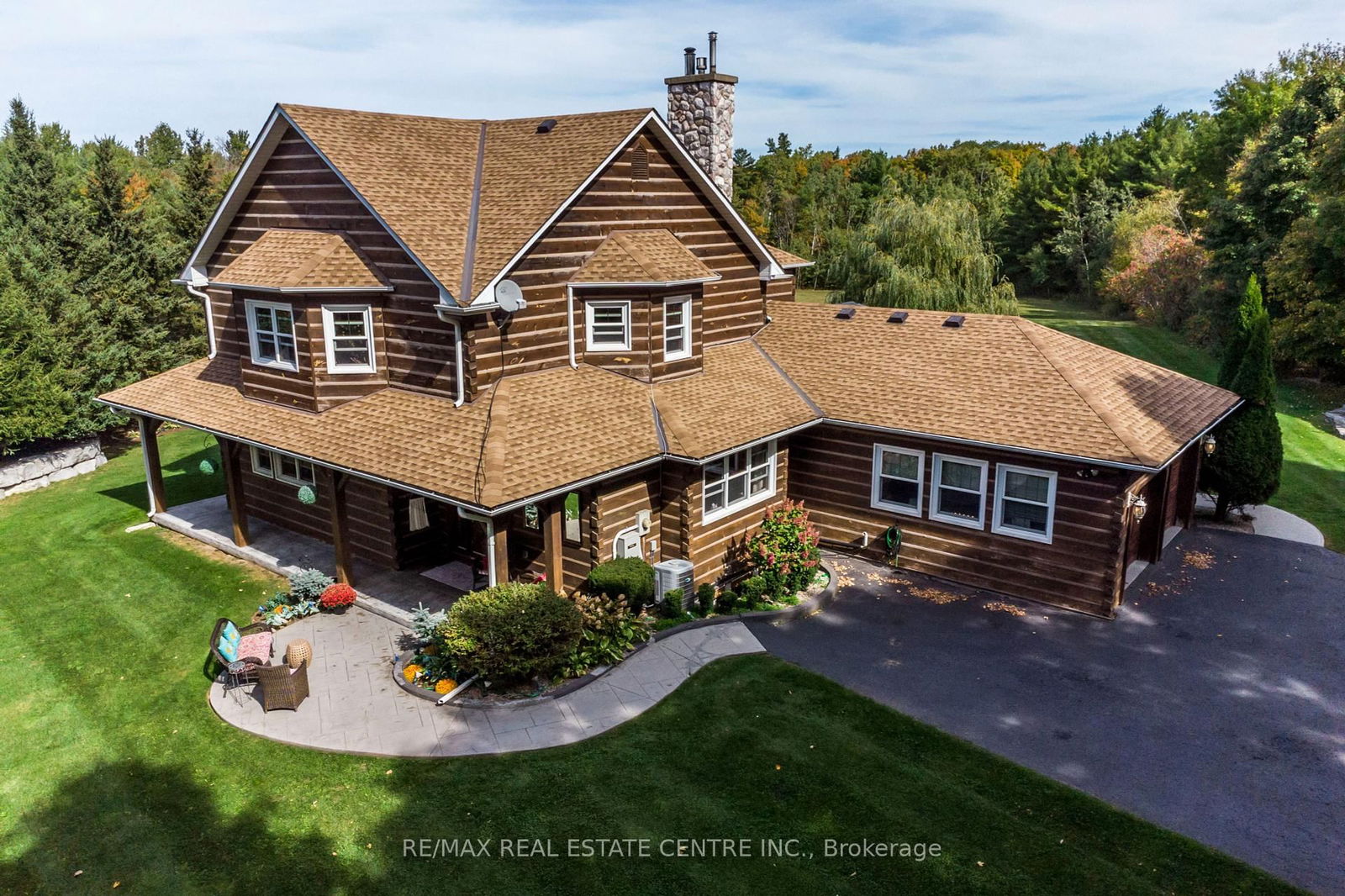 Detached House in Rural Esquesing