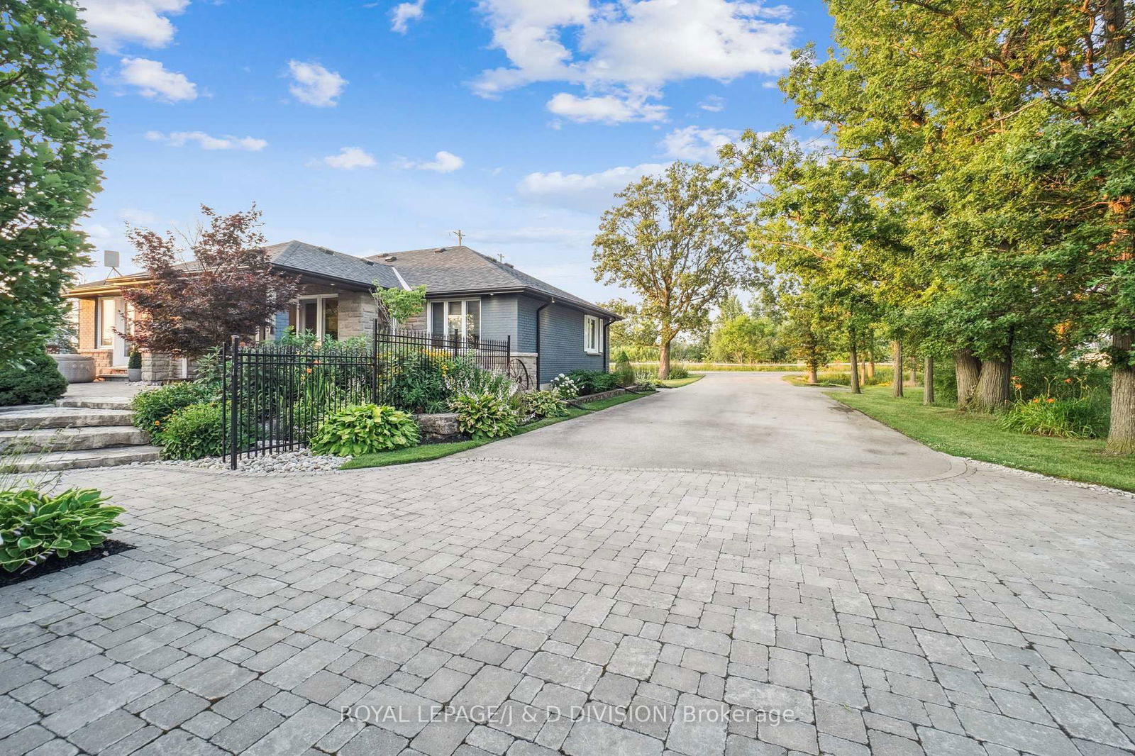 Detached House in Rural Milton