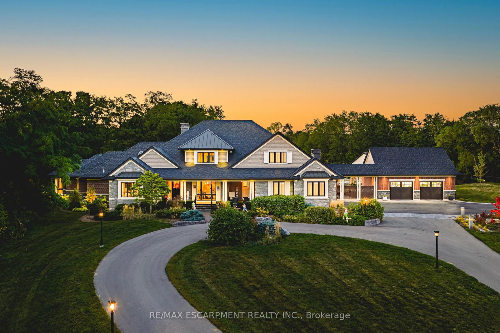 Detached House in Grindstone