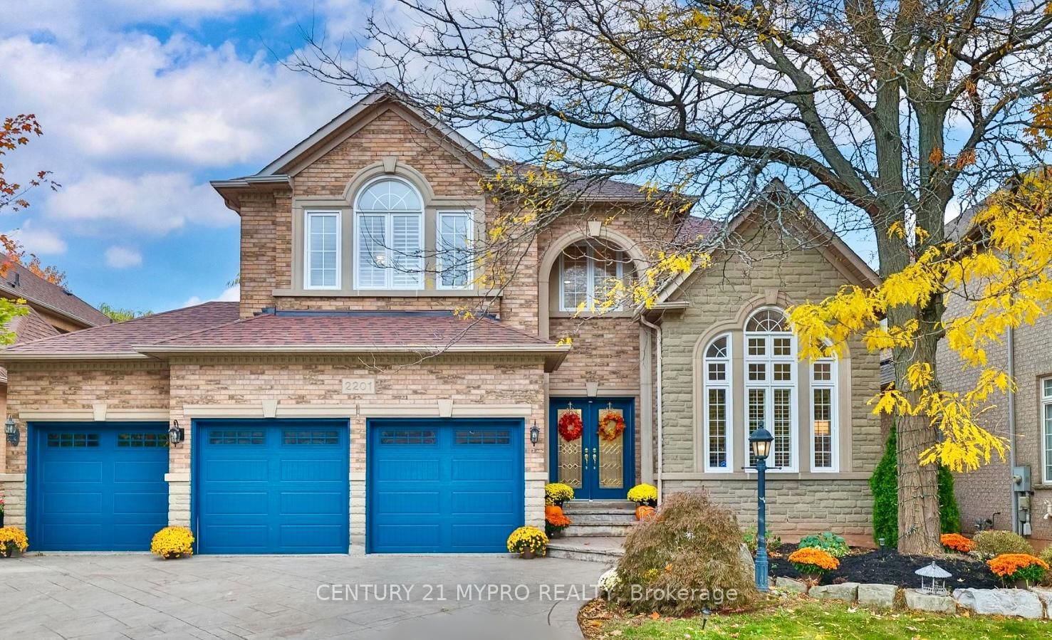 Detached House in Joshua Creek