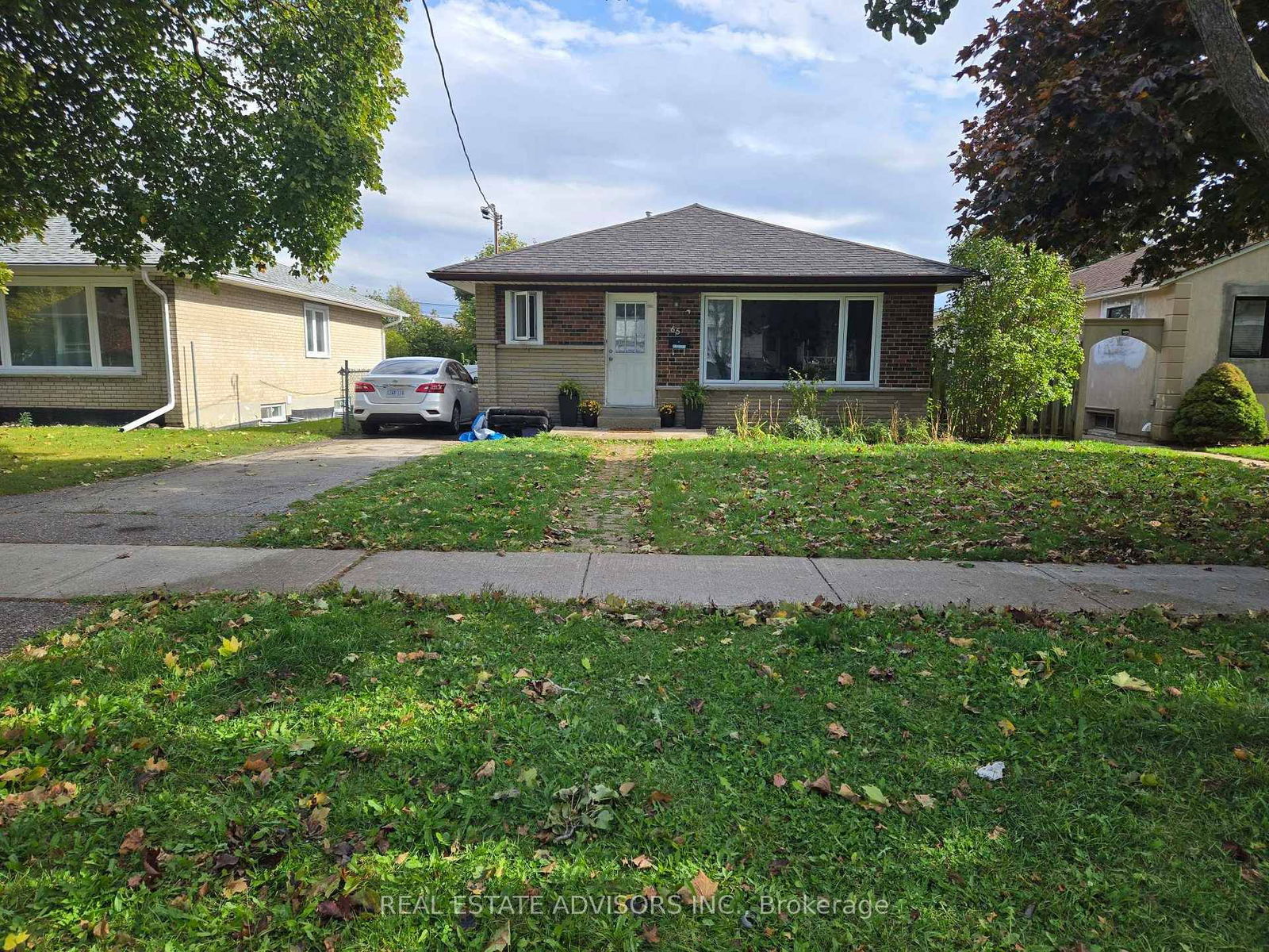 Detached House in Rexdale-Kipling