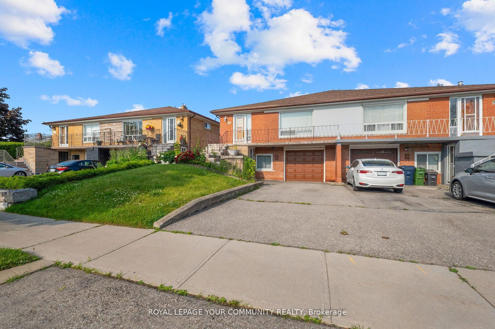 Semi-Detached in Thistletown-Beaumonde Heights
