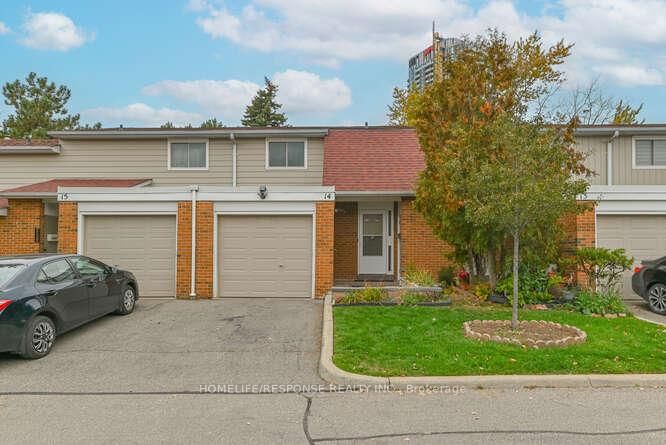 Townhouse, Condo in Mississauga Valleys