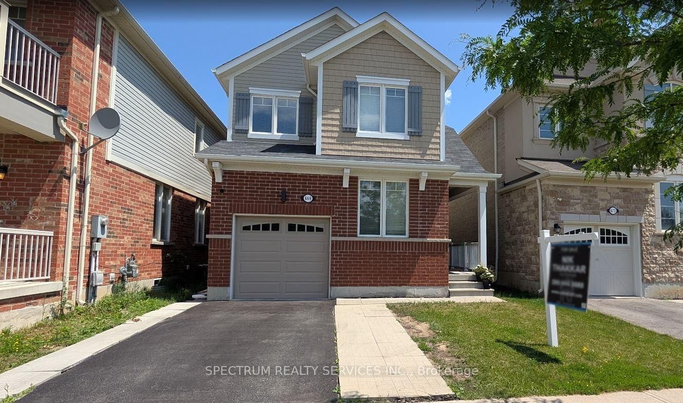 Detached House in Coates