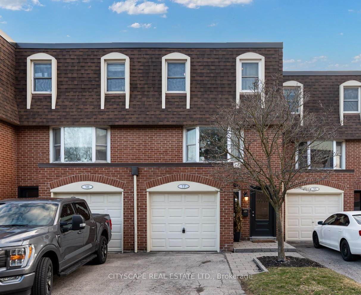 Townhouse, Condo in Bronte Meadows