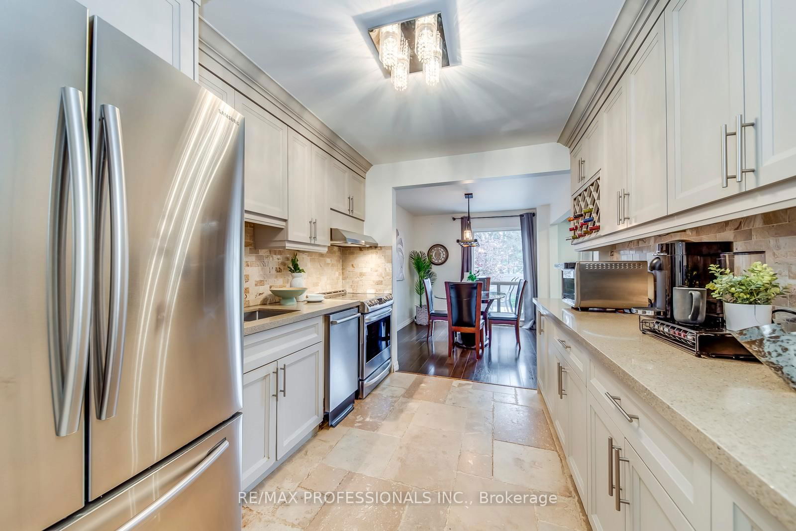 Townhouse, Condo in Markland Wood