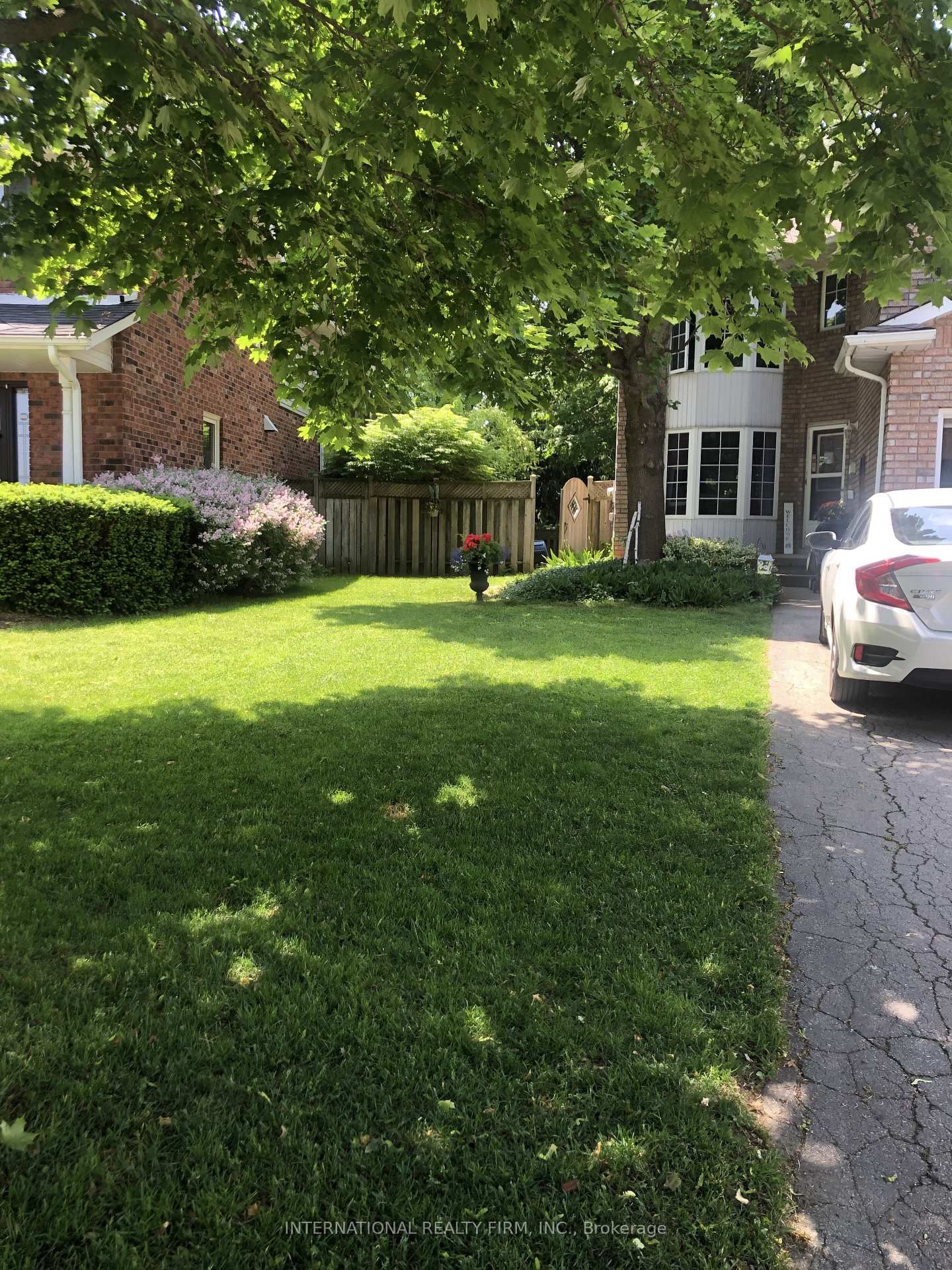 Detached House in Freeman