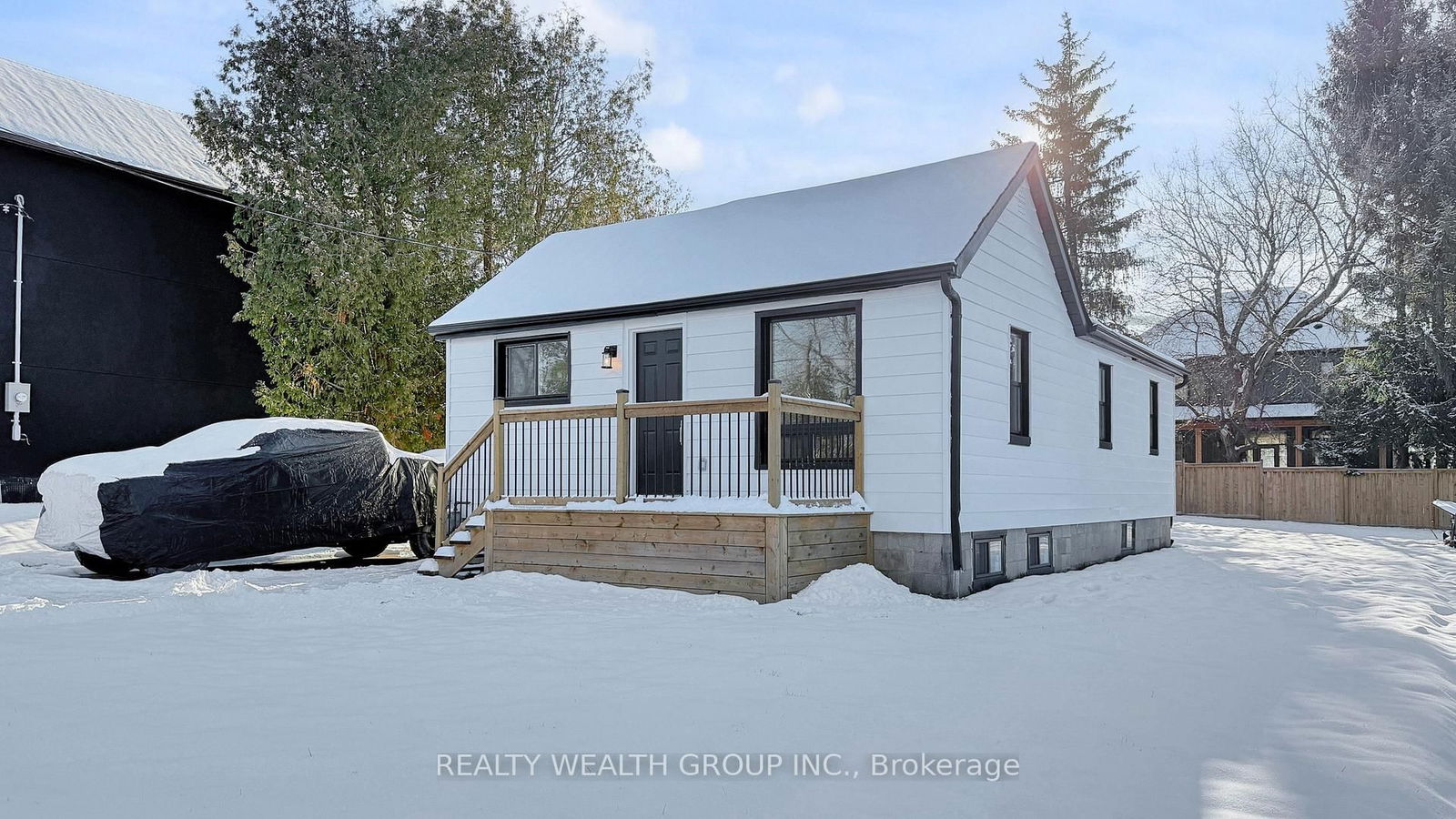 Detached House in Stewarttown