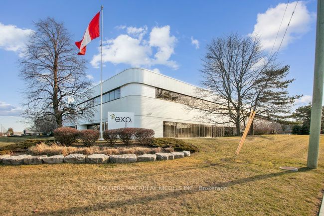Office in Bramalea South Industrial