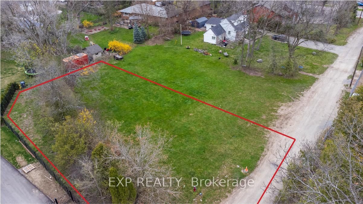 Vacant Land in College Park