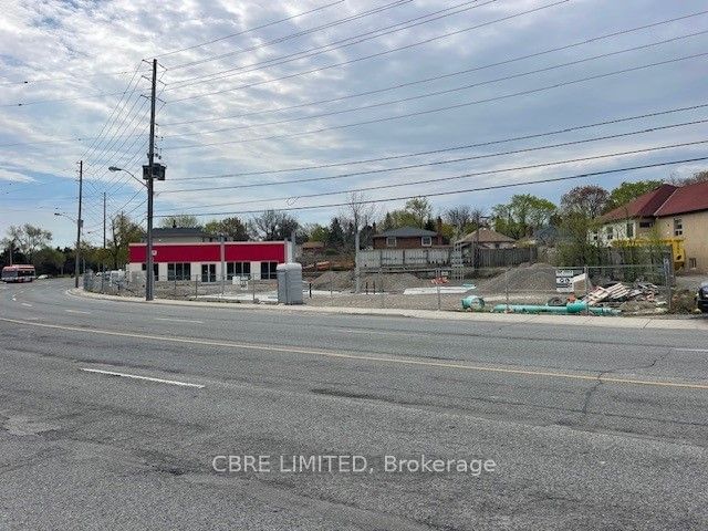 Commercial/Retail in Humber Heights