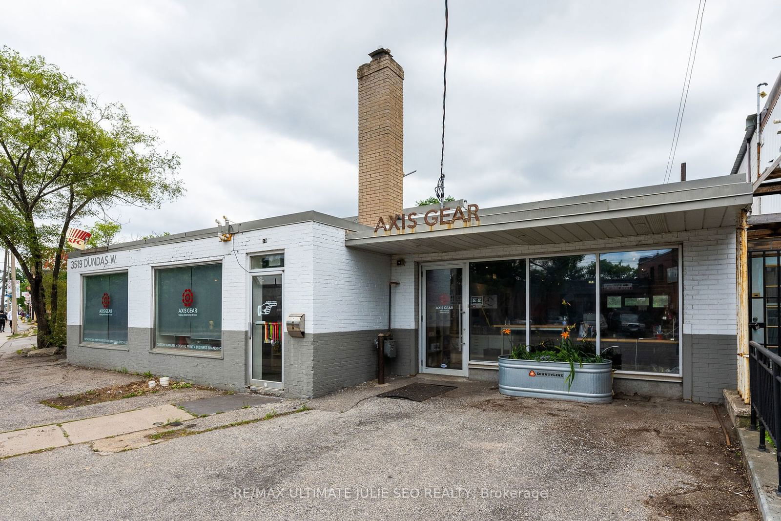 Commercial/Retail in Runnymede-Bloor West Village