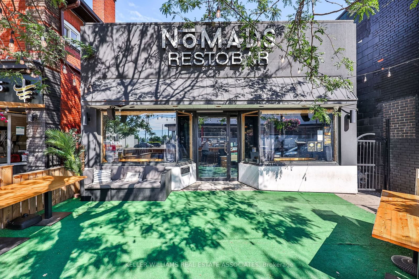 Commercial/Retail in Port Credit