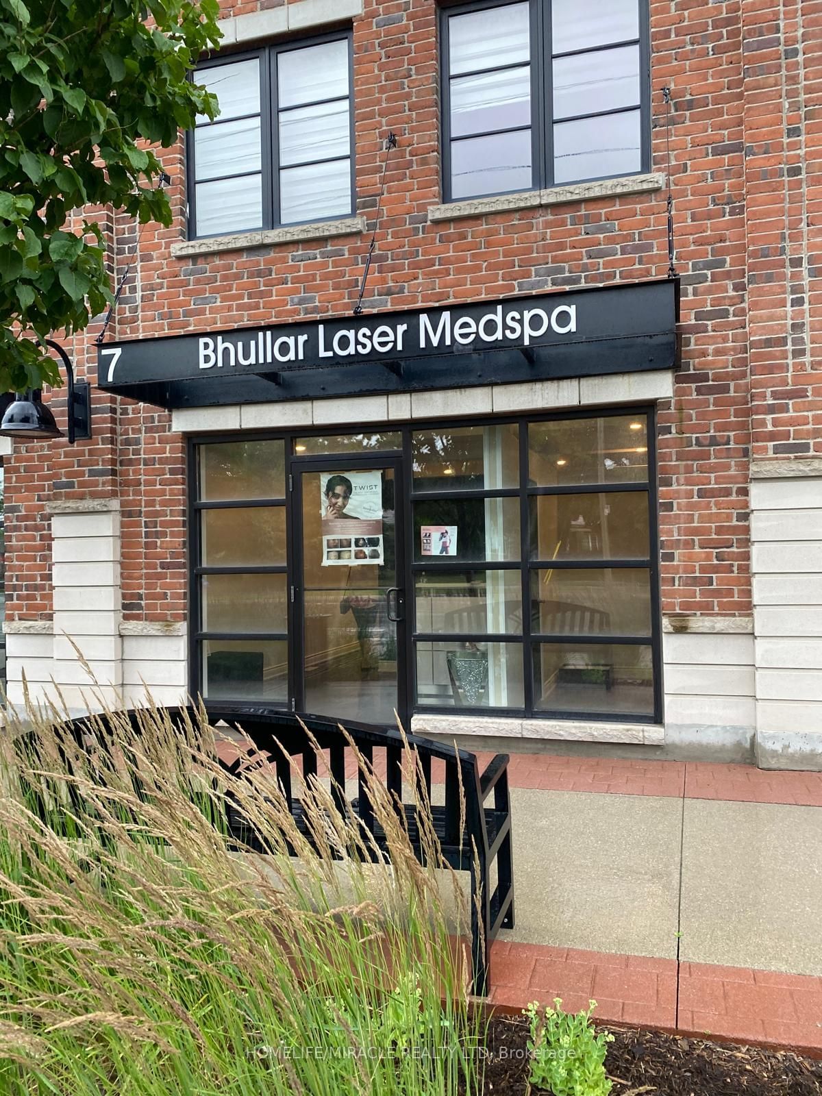 Commercial/Retail in Bayview