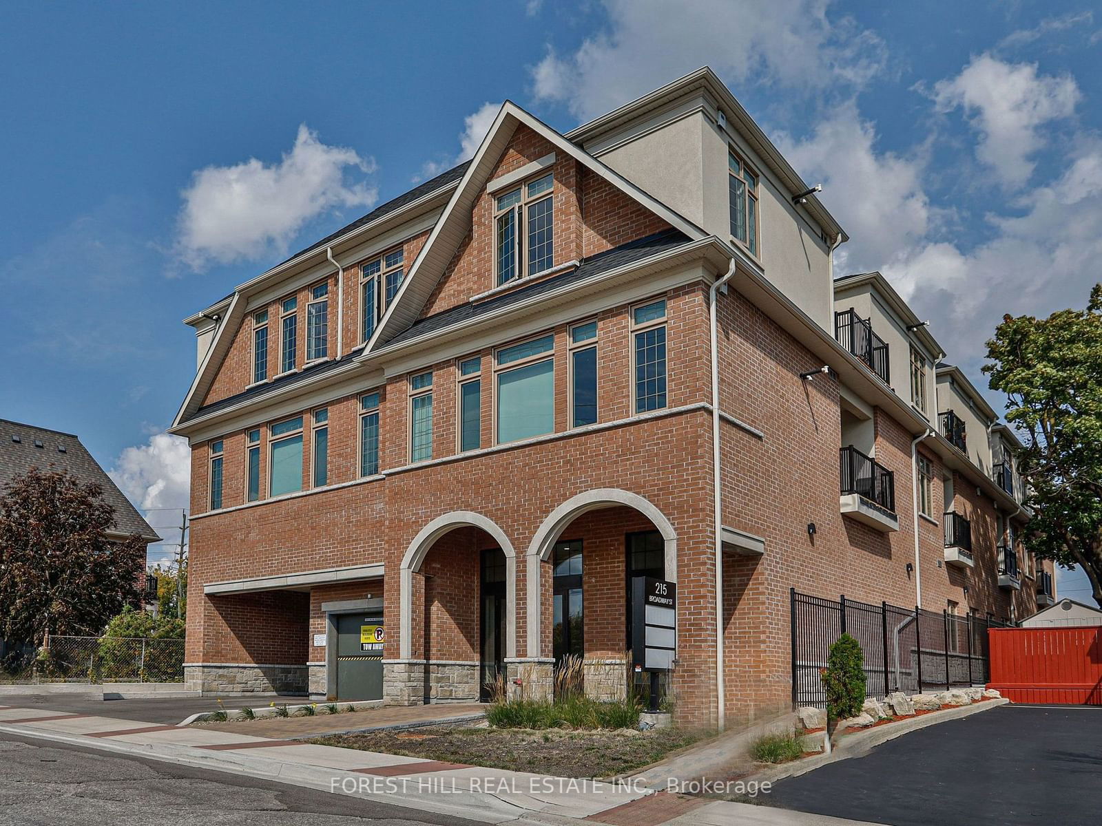 Commercial/Retail in Streetsville