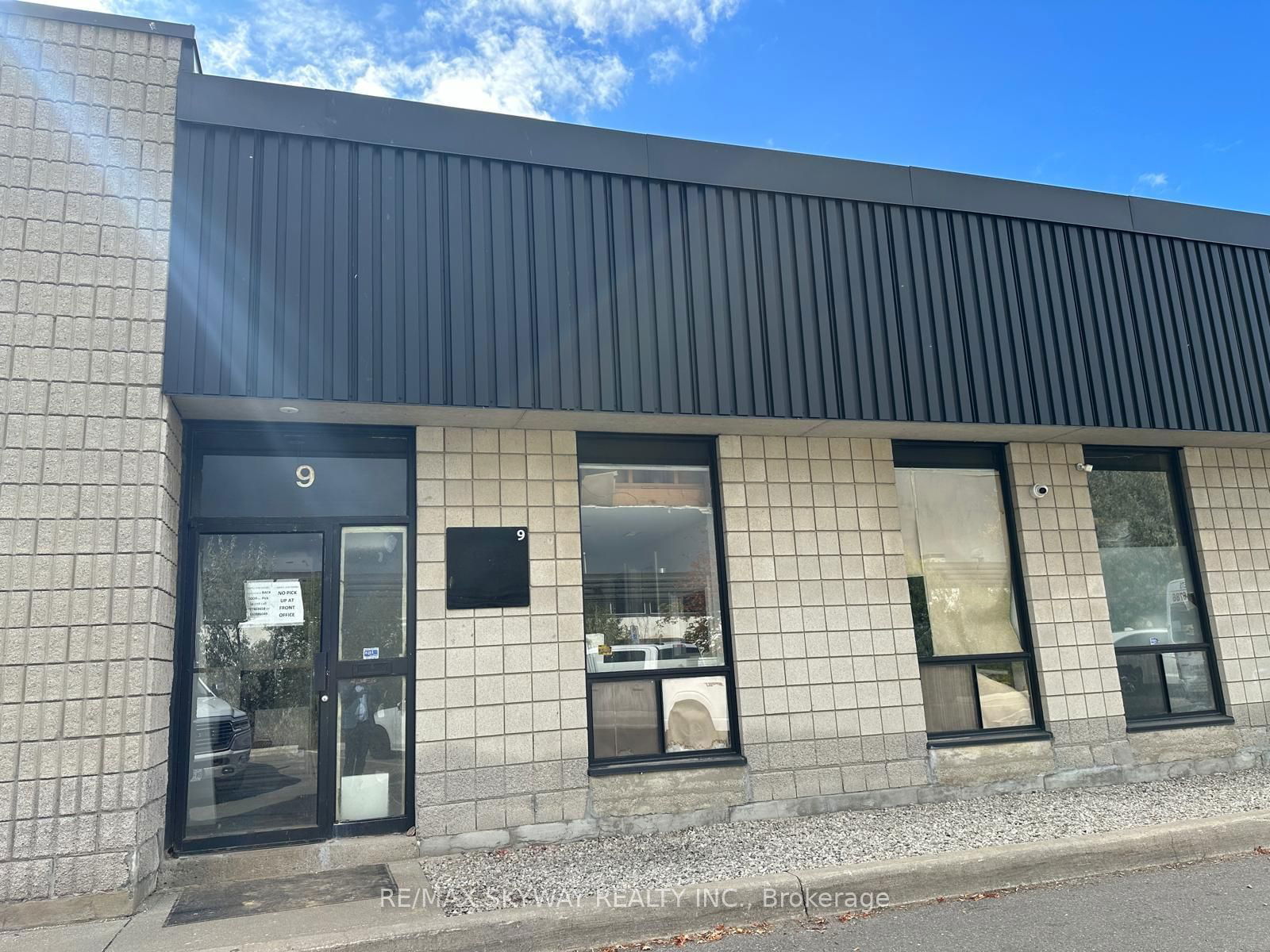 Industrial in Brampton East Industrial