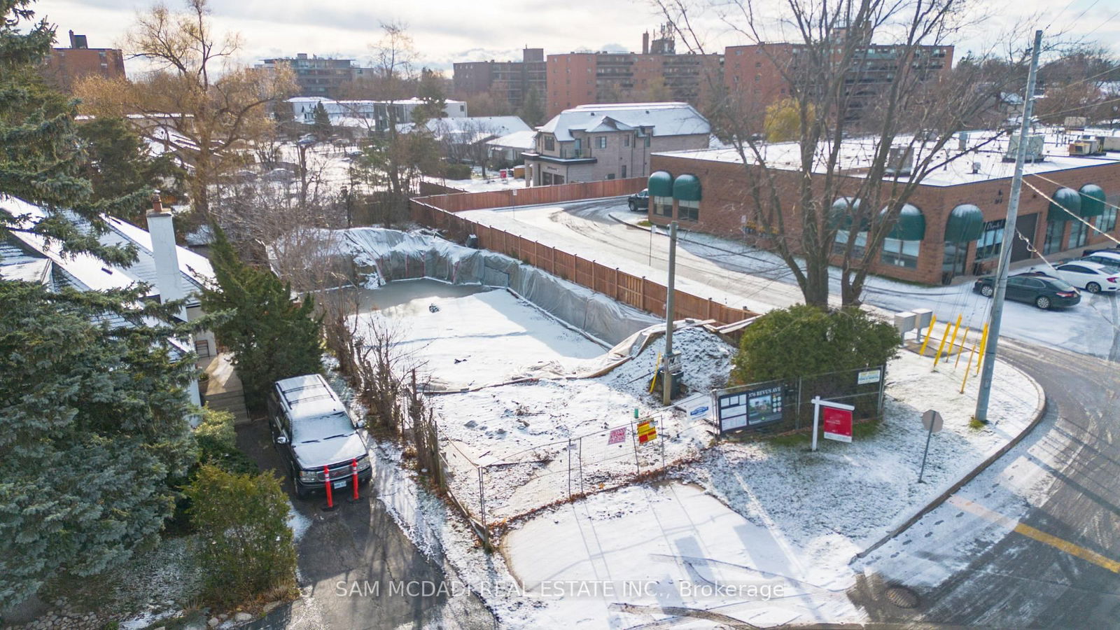 Vacant Land in Lakeview