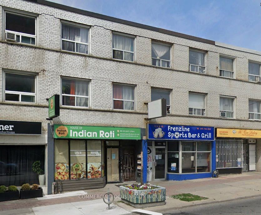 Store with Apartment/Office in Caledonia-Fairbank