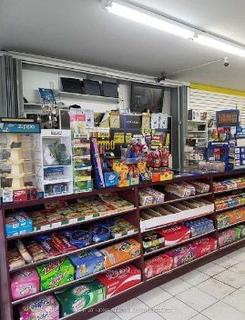 Commercial/Retail in Downsview-Roding-CFB