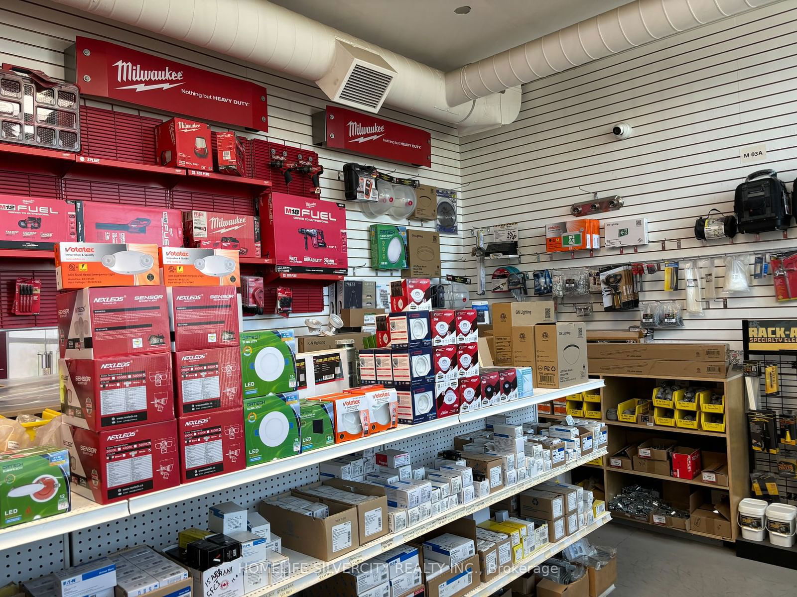 Industrial in Bram West